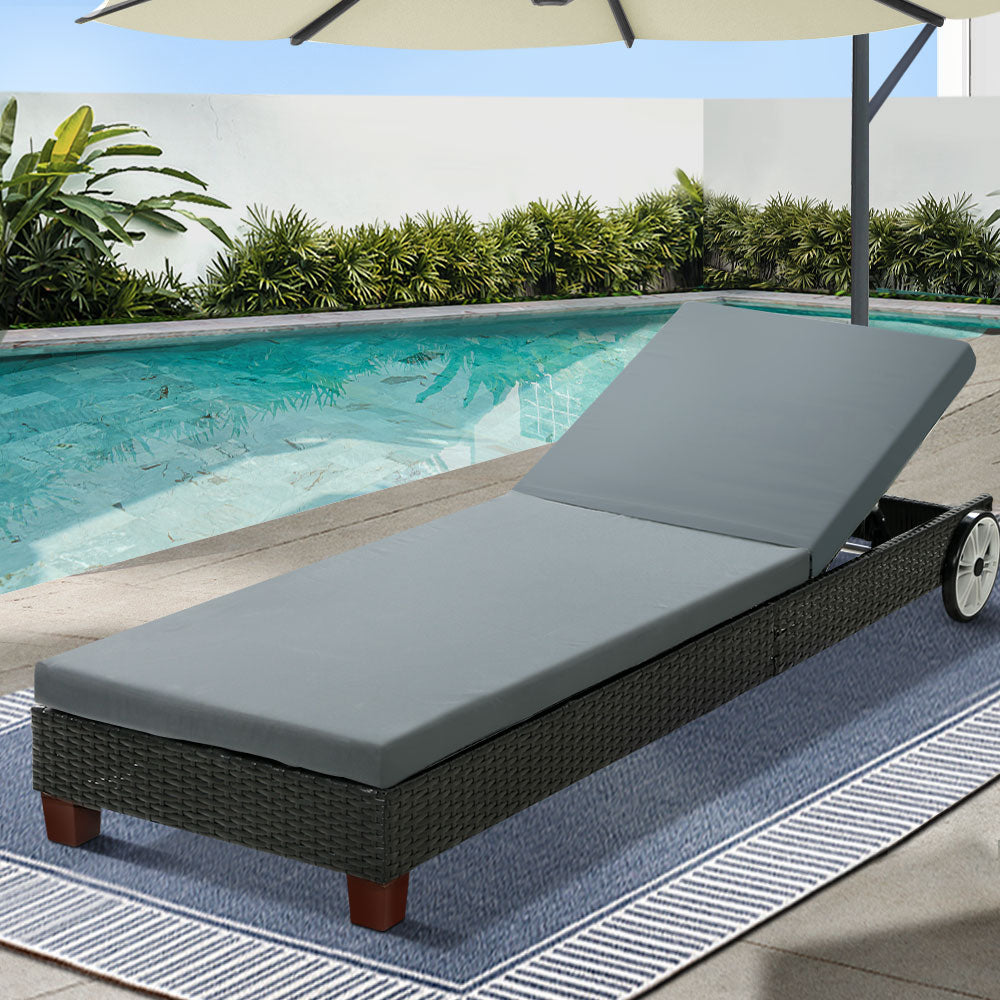Toorak Deluxe Sun Lounge with Wheel - Black