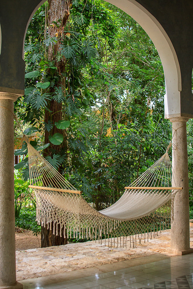 Black Rock Legacy Queen Size Cotton Resort Hammock with Fringe in Cream Colour
